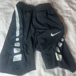 Men’s Nike elite shorts